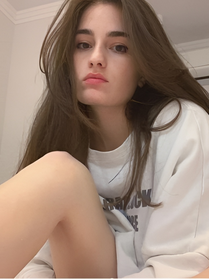 Елизавета привлекальеная девушка из Сальск цена от 5000 руб