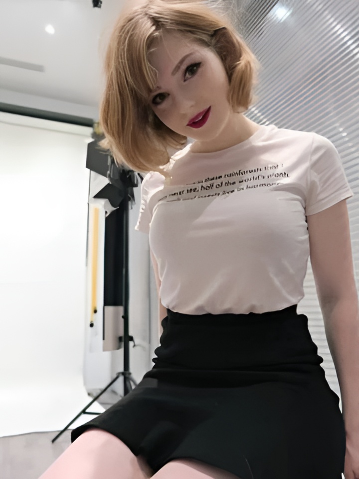 Кристина привлекальеная девушка из Сальск цена от 5000 руб