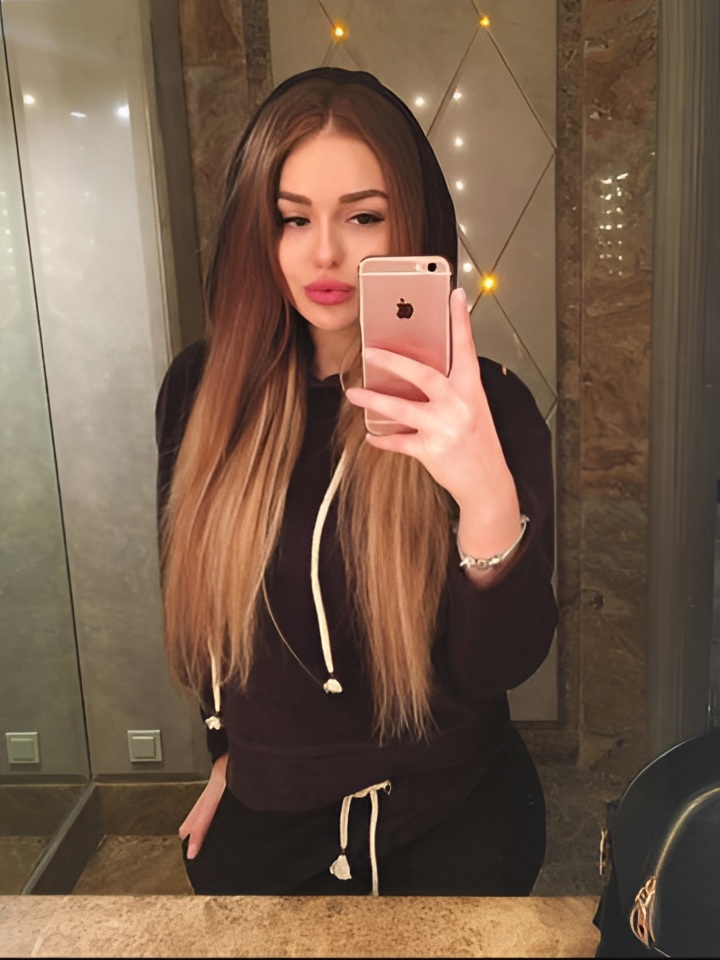 Лизочка привлекальеная девушка из Сальск цена от 3000 руб