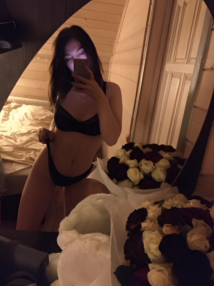 Индивидуалка Надюша, доступна для личного знакомства от 10000 руб