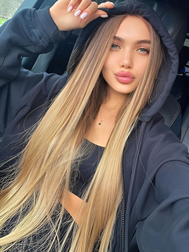 Оксана привлекальеная девушка из Сальск цена от 10000 руб