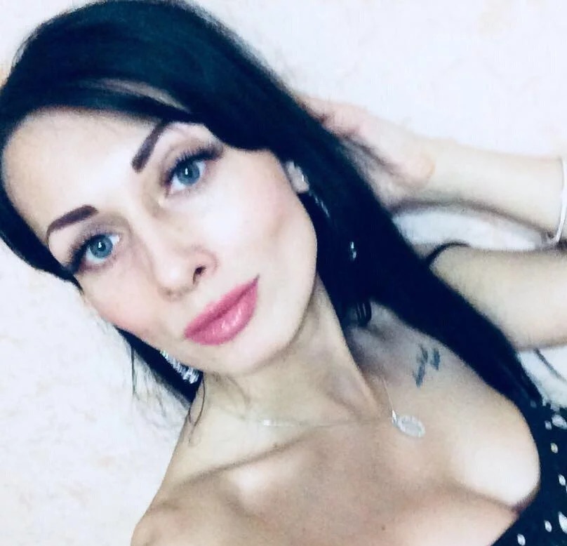 Света привлекальеная девушка из Сальск цена от 3000 руб