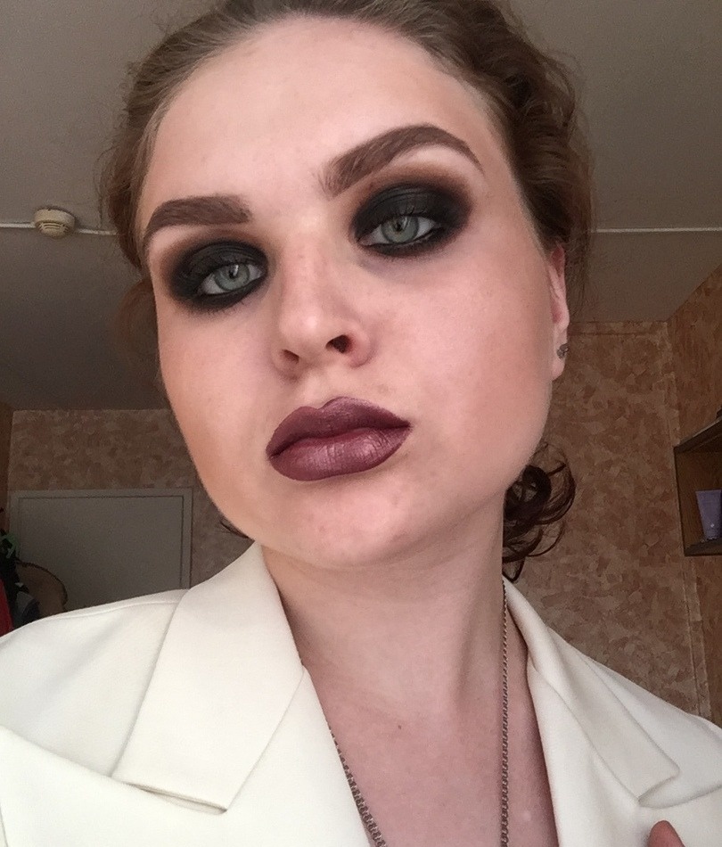 Елена привлекальеная девушка из Сальск цена от 3000 руб