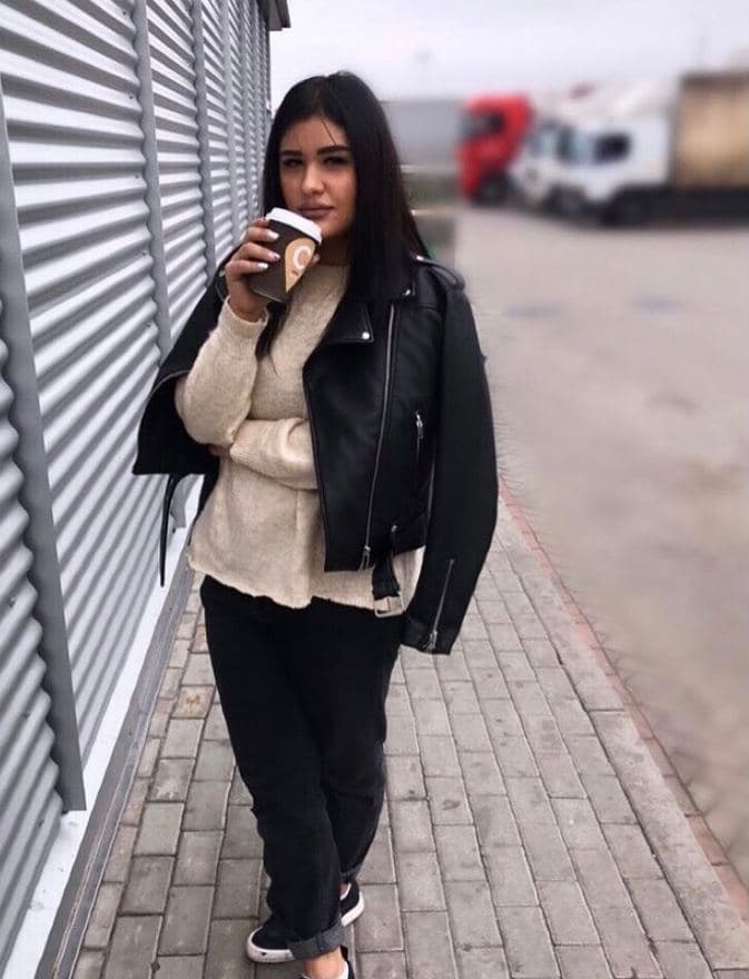 🎥 Алина привлекательная девушка из Сальск цена от 5000 руб