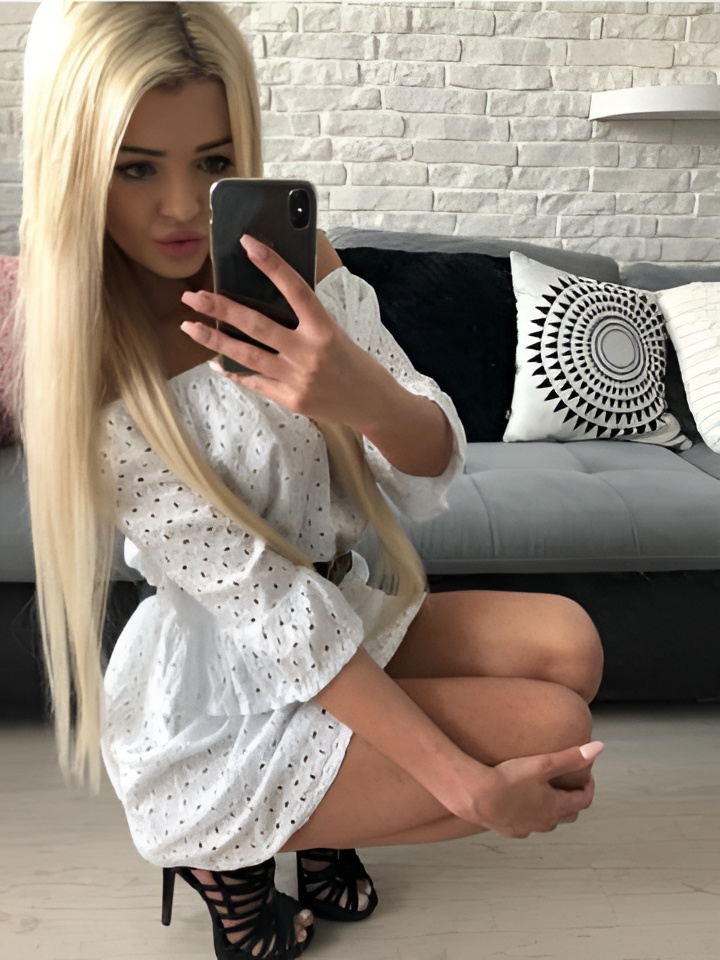 Индивидуалка Роксана, доступна для личного знакомства от 10000 руб