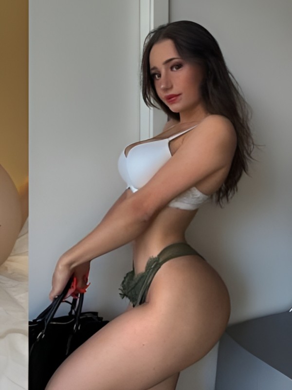 Алена привлекательная девушка из Сальск цена от 10000 руб