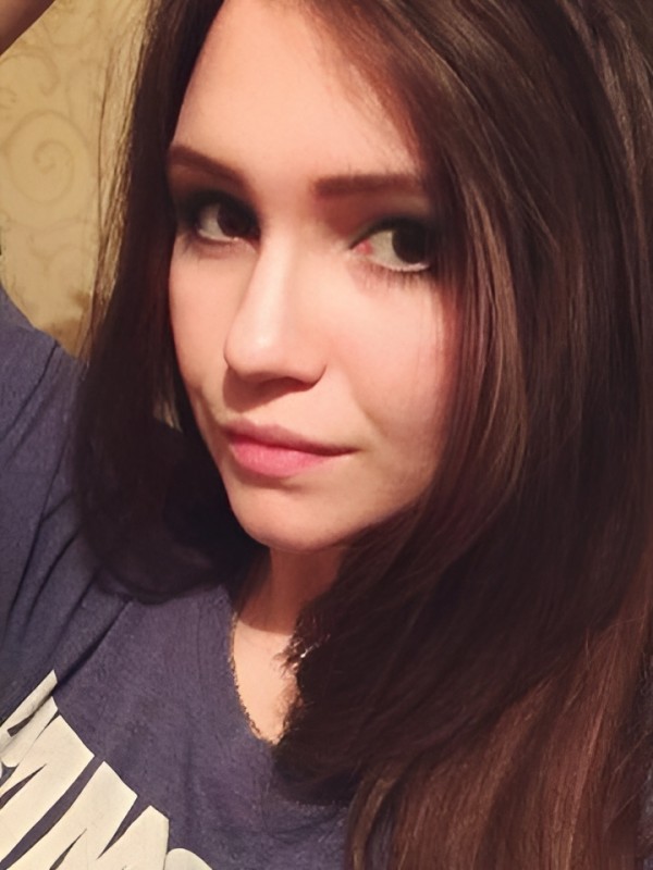 Арина привлекательная девушка из Сальск цена от 3000 руб