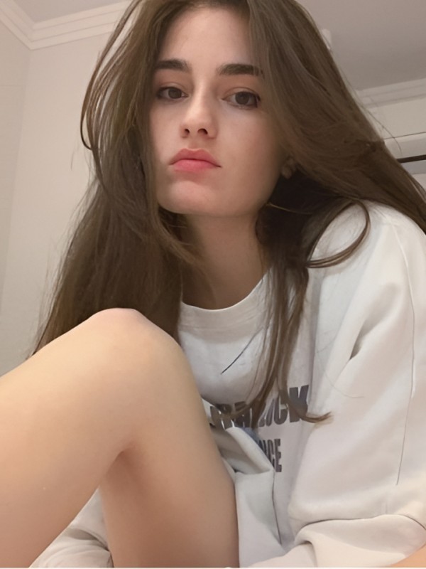 Елизавета привлекательная девушка из Сальск цена от 5000 руб