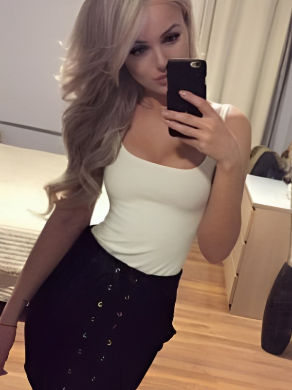 Тихомира привлекательная девушка из Сальск цена от 2500 руб