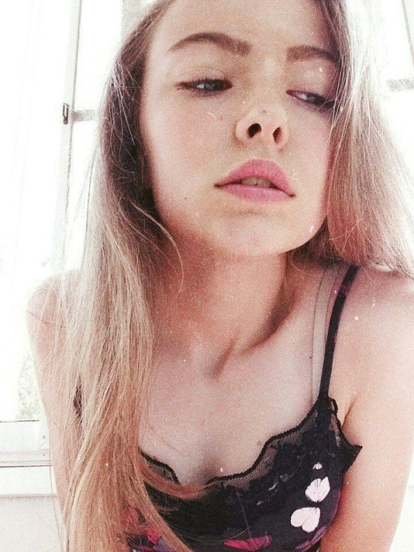 Валечка привлекательная девушка из Сальск цена от 3000 руб