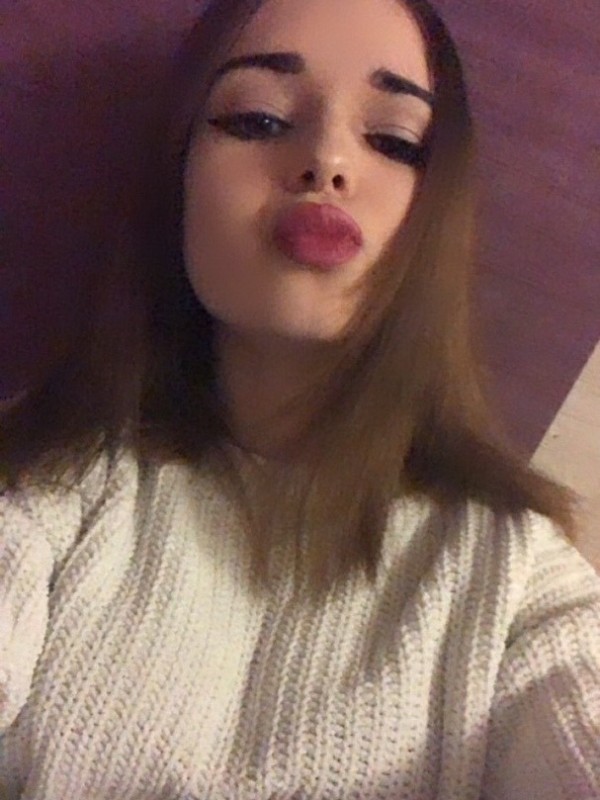 Оксанка привлекательная девушка из Сальск цена от 3000 руб