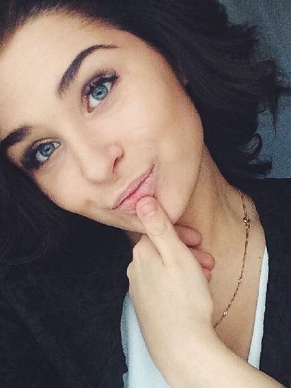 Алена привлекательная девушка из Сальск цена от 3500 руб