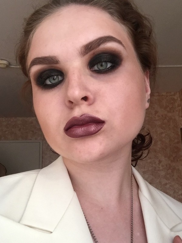 Елена привлекательная девушка из Сальск цена от 3000 руб