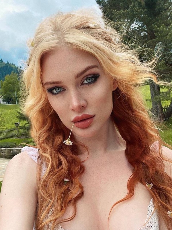 Даша привлекательная девушка из Сальск цена от 3000 руб